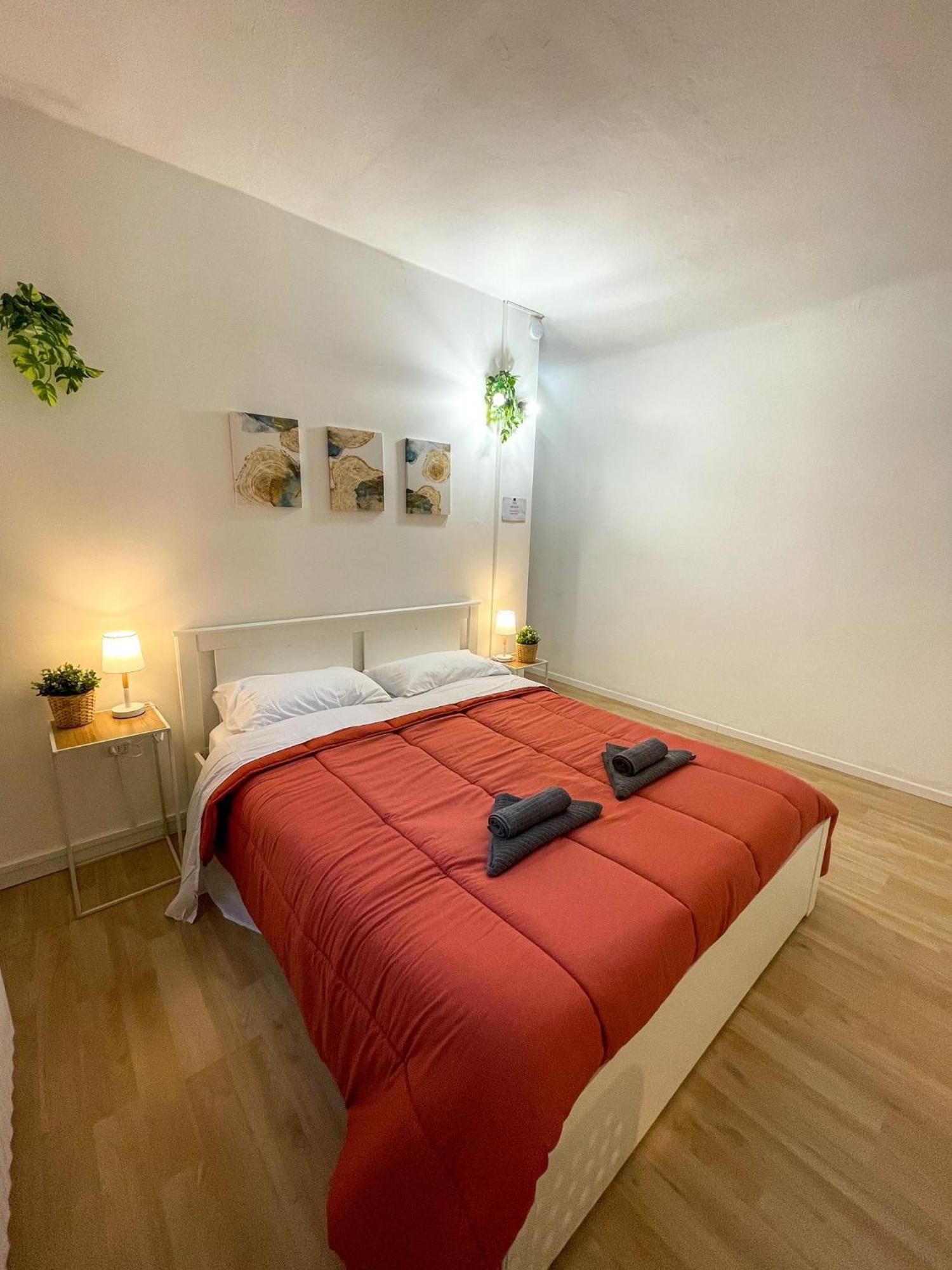Home In Town - Home In City Life Near San Siro Stadium Milán Exterior foto
